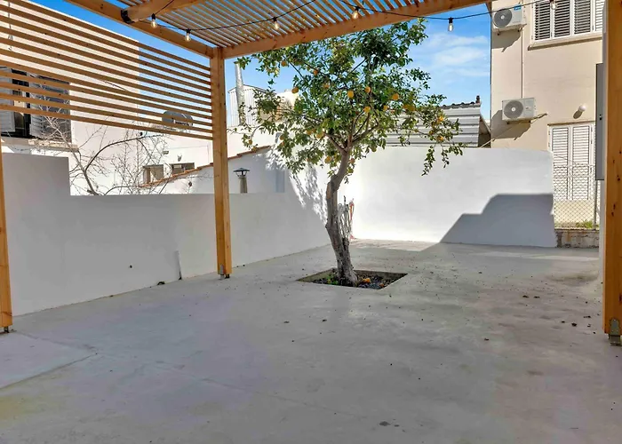 Apartment Phaedrus Living: Luxury Faneromeni *