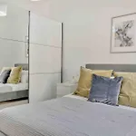 Phaedrus Living: Luxury Faneromeni