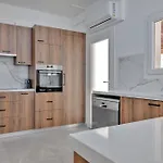 Phaedrus Living: Luxury Faneromeni * לרנקה